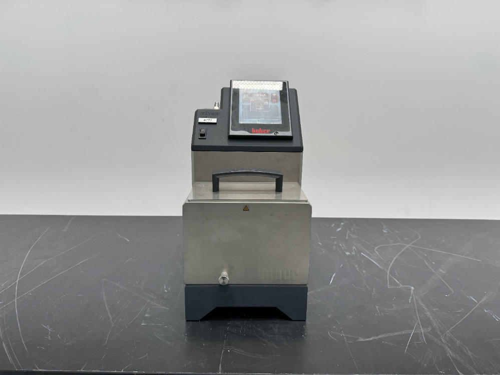 Image of Huber MiniStat 125 with Pilot One Circulator